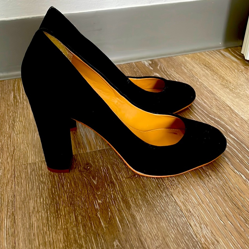 barely worn j crew suede heels